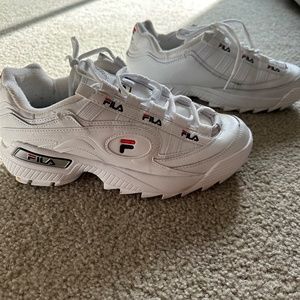 Fila White Chunky Sneakers OWO
